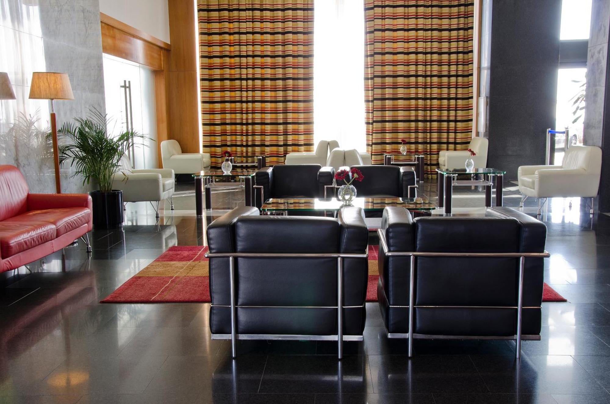 วีไอพี เอ็กเซกคิวทีฟ ซานตาอีเรีย โฮเต็ล Hotel ซังตาอิเรีย ดาซอยา ภายนอก รูปภาพ